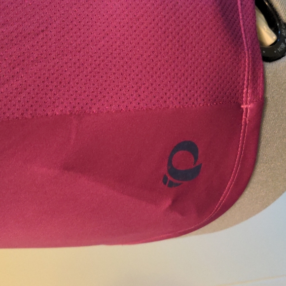 Pearl Izumi Biking Top - Women's Small - Pink 1/4 Zip - Picture 3 of 8